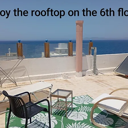 7-modern Center With Sea View!